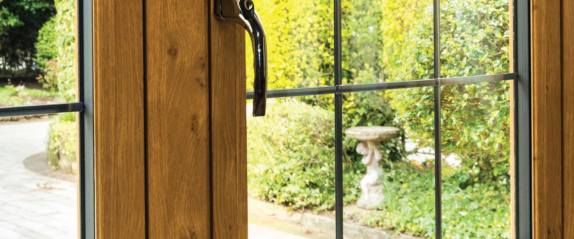 A Window To Restoration: Exploring Fire And Water Damage Restoration Services And Their Integration With Home Window Replacement In Royal, AR